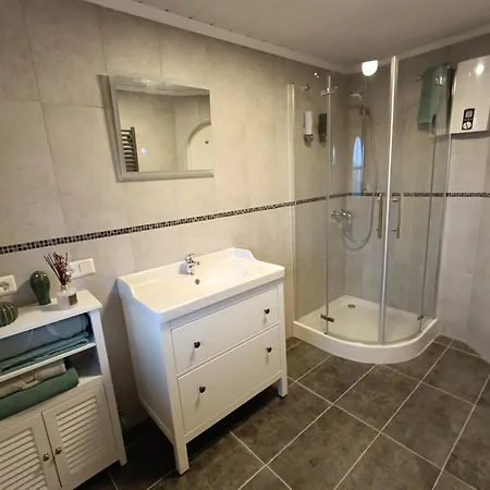 Belavista'nbed - Peaceful With Private Terrace And Amazing Mosel Valley View