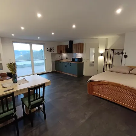 Belavista'nbed - Peaceful With Private Terrace And Amazing Mosel Valley Views ロッジ *