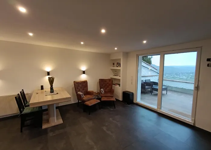 Belavista'nbed - Peaceful With Private Terrace And Amazing Mosel Valley Views אכסניה Ürzig